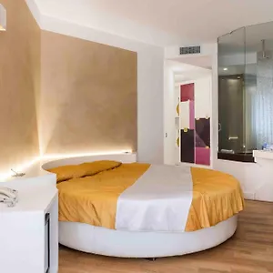 Exclusive Hotel